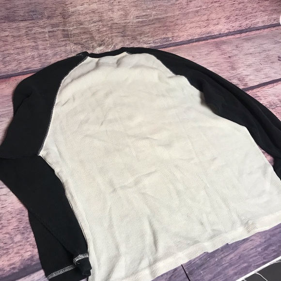 NHL Philadelphia Flyers long sleeve shirt - Picture 4 of 5